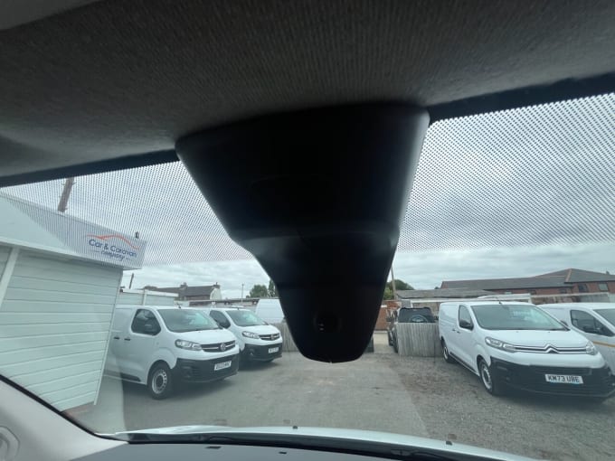 2025 Vauxhall Vivaro