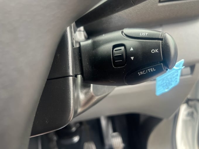 2025 Vauxhall Vivaro
