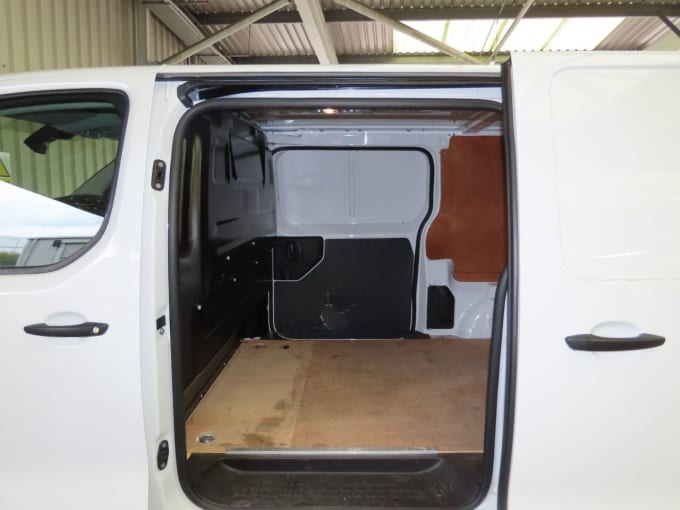 2025 Vauxhall Vivaro