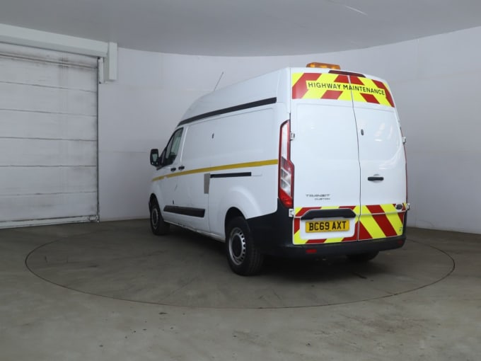 2025 Ford Transit Custom