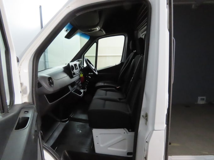 2025 Mercedes-benz Sprinter