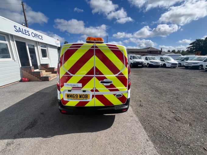 2025 Ford Transit Connect