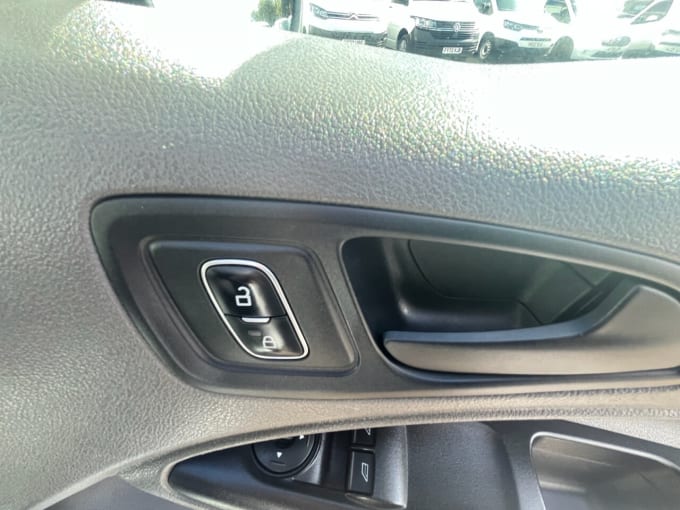 2025 Ford Transit Connect