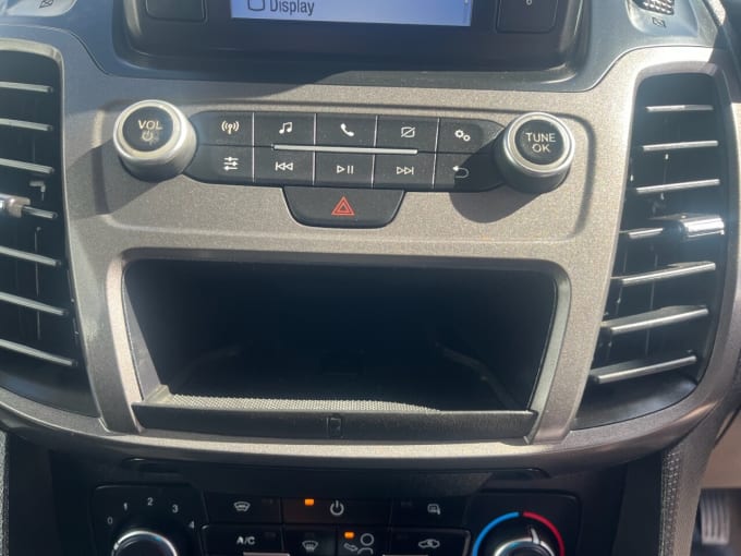 2025 Ford Transit Connect