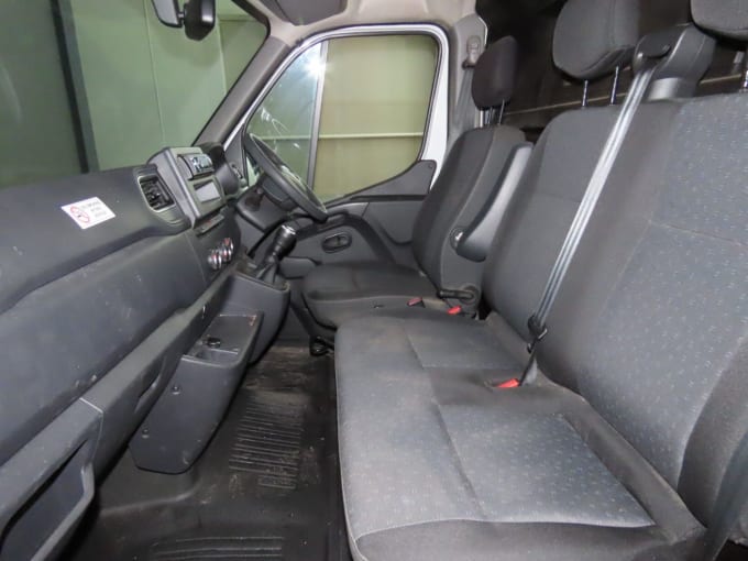 2025 Vauxhall Movano