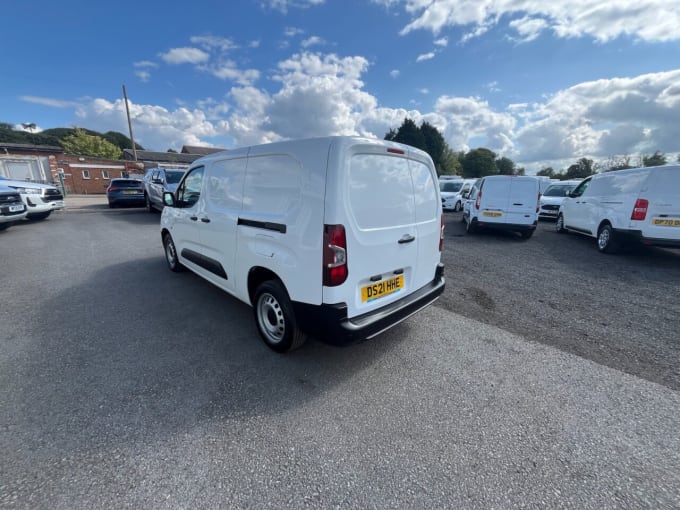 2025 Vauxhall Combo