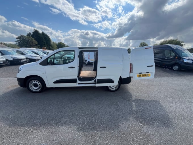 2025 Vauxhall Combo