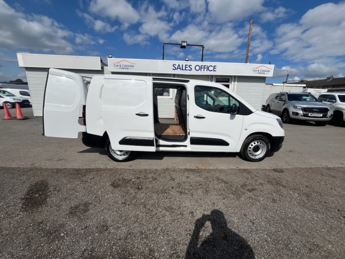 2025 Vauxhall Combo