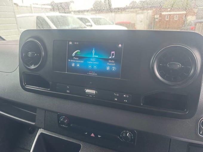 2025 Mercedes-benz Sprinter