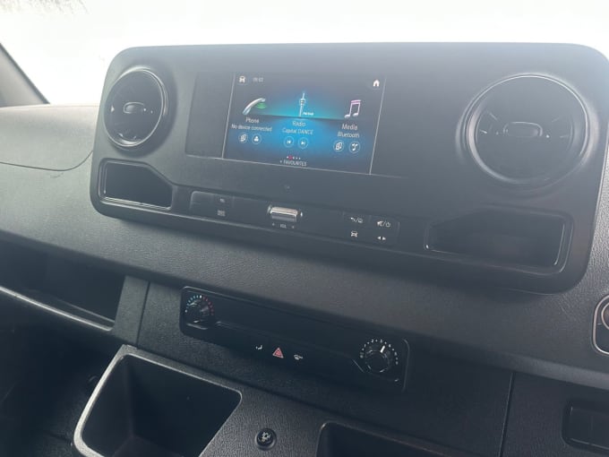 2025 Mercedes-benz Sprinter