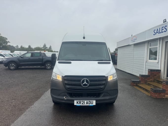 2025 Mercedes-benz Sprinter