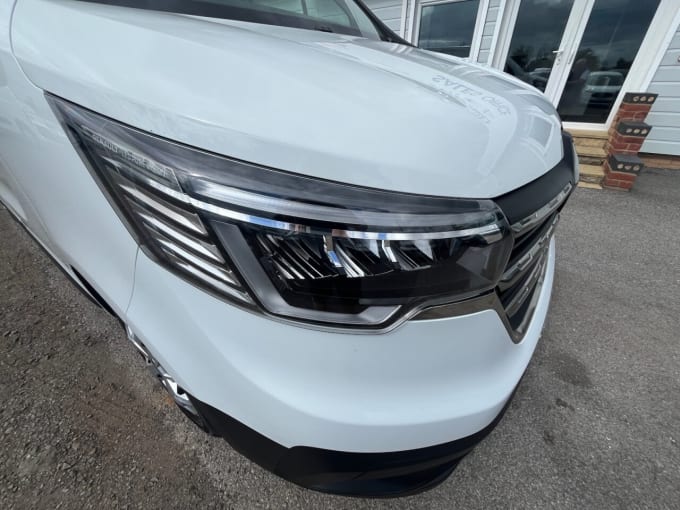 2025 Renault Trafic