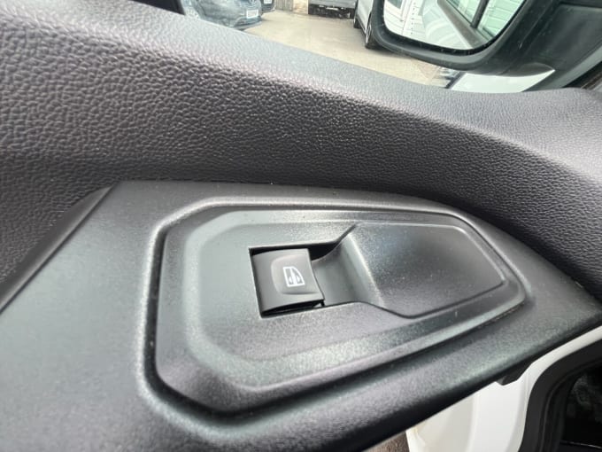 2025 Renault Trafic