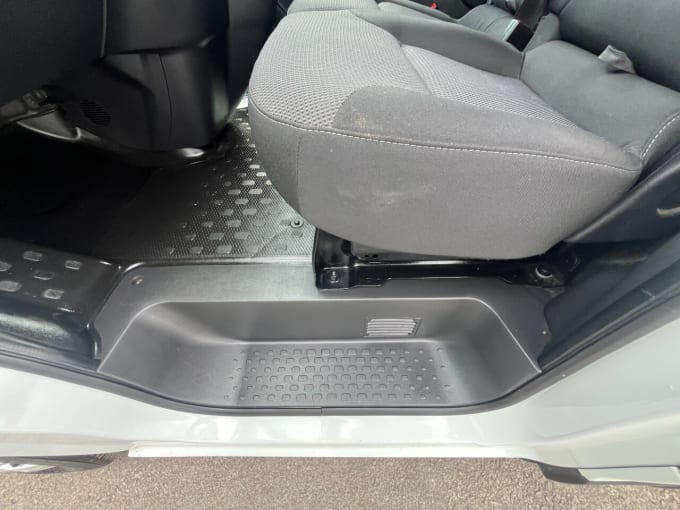 2025 Renault Trafic