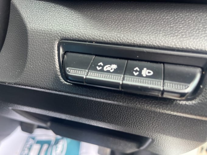 2025 Renault Trafic