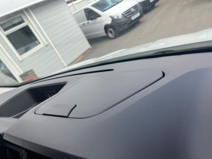 2025 Renault Trafic