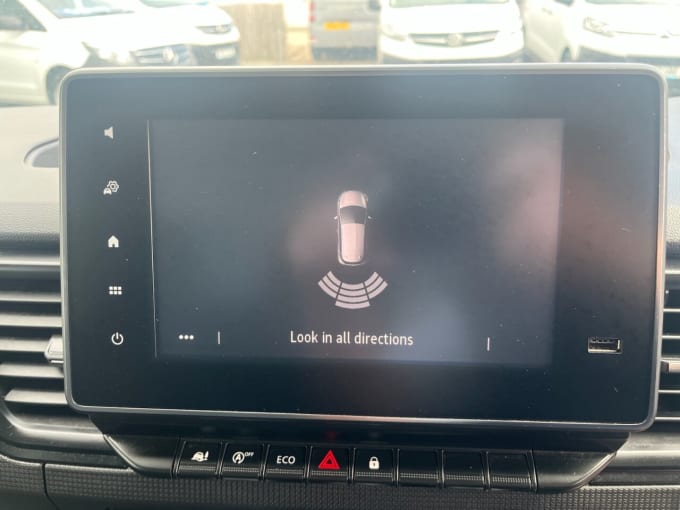 2025 Renault Trafic