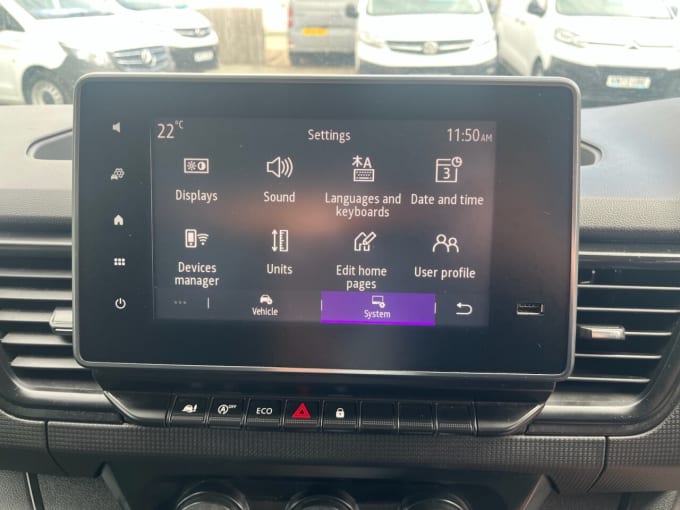 2025 Renault Trafic