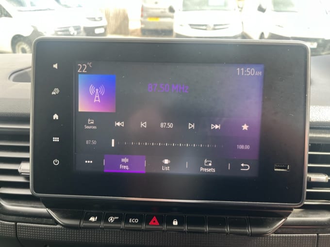 2025 Renault Trafic