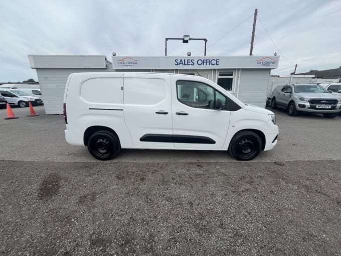 2025 Vauxhall Combo