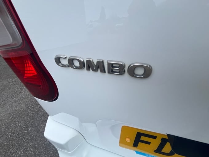 2025 Vauxhall Combo