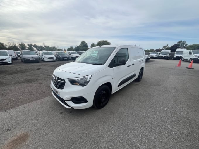 2025 Vauxhall Combo