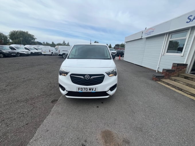 2025 Vauxhall Combo