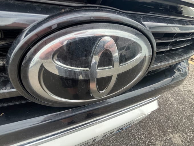 2025 Toyota Hi-lux