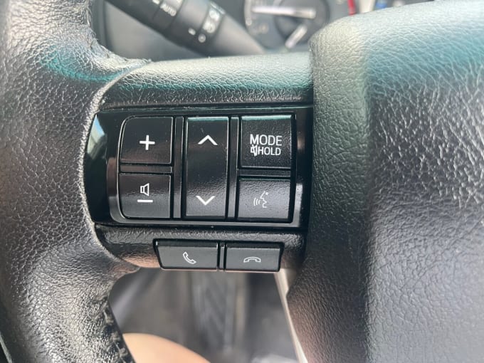 2025 Toyota Hi-lux