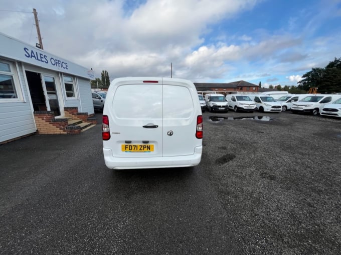 2025 Vauxhall Combo