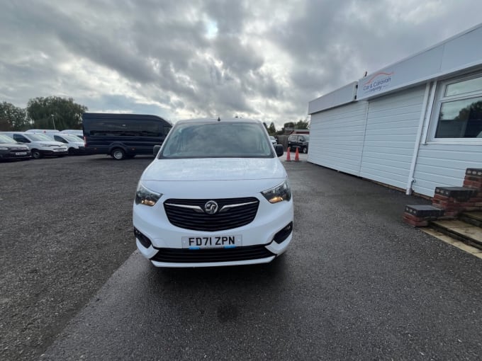 2025 Vauxhall Combo
