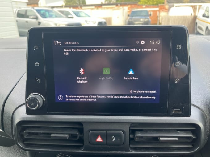 2025 Vauxhall Combo