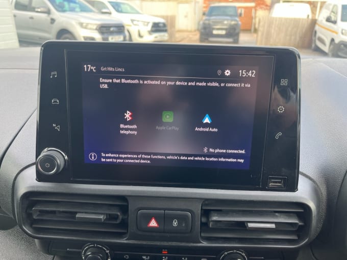 2025 Vauxhall Combo