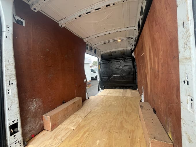 2025 Ford Transit