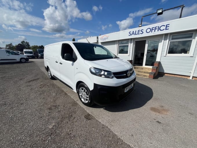 2025 Vauxhall Vivaro