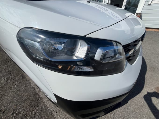 2025 Vauxhall Vivaro