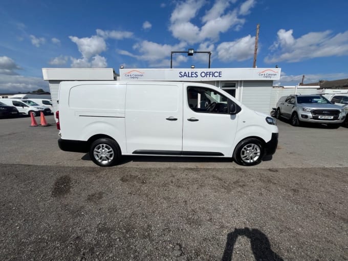 2025 Vauxhall Vivaro