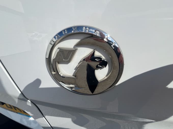 2025 Vauxhall Vivaro