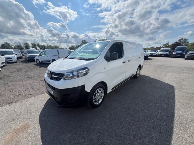 2025 Vauxhall Vivaro