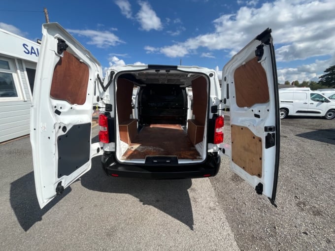 2025 Vauxhall Vivaro
