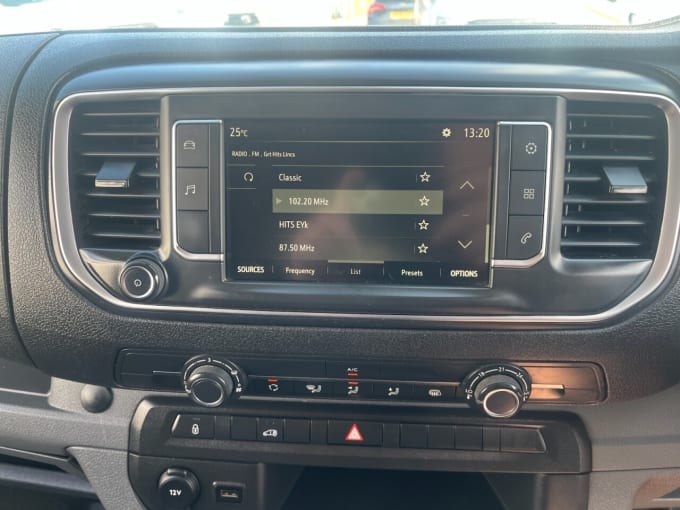 2025 Vauxhall Vivaro