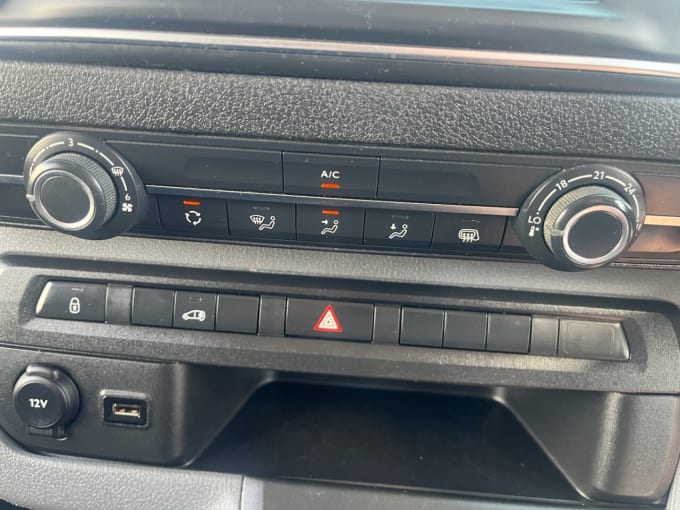 2025 Vauxhall Vivaro