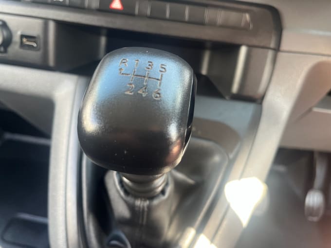 2025 Vauxhall Vivaro