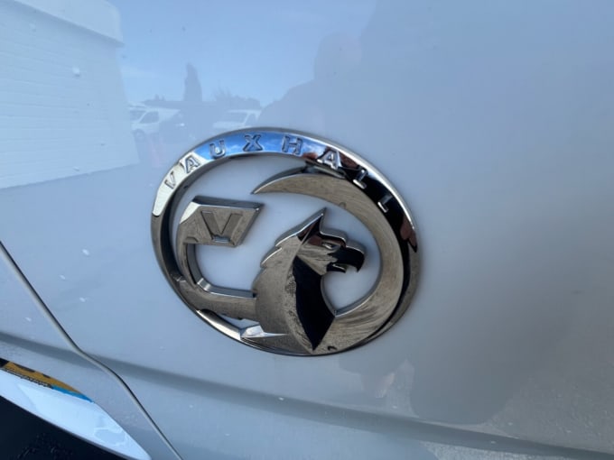 2025 Vauxhall Vivaro