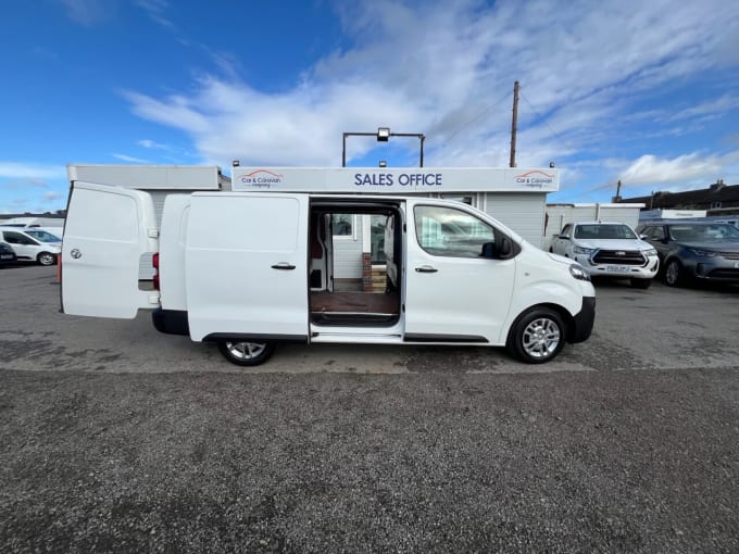 2025 Vauxhall Vivaro