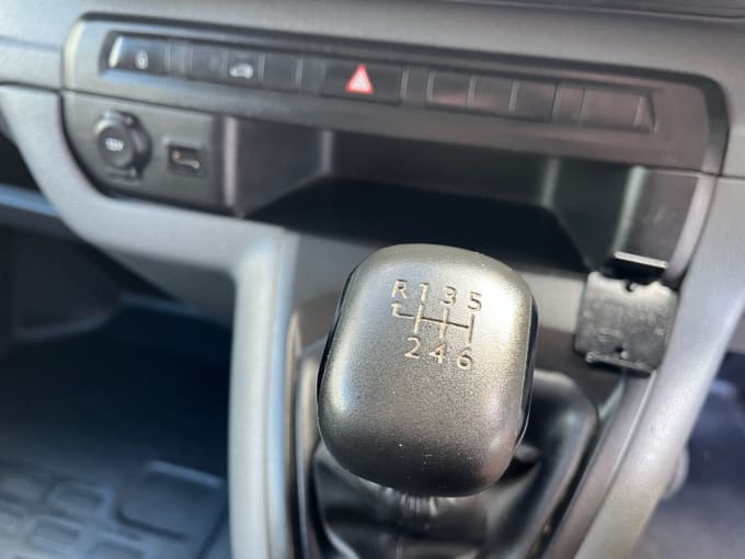 2025 Vauxhall Vivaro