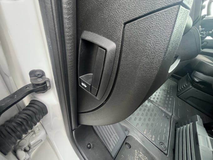 2025 Vauxhall Movano