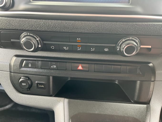 2025 Toyota Proace