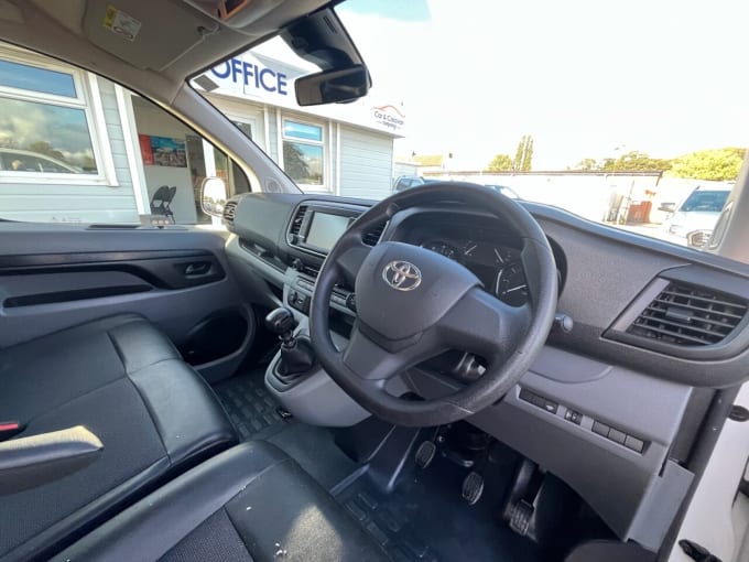 2025 Toyota Proace