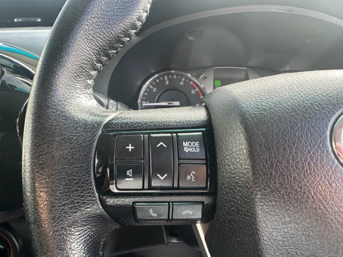 2025 Toyota Hi-lux